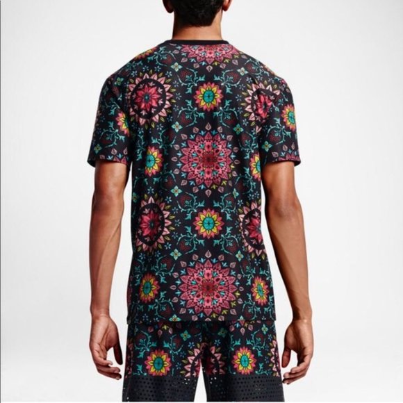 Nike Lab x Ricardo Tisci Printed Tshirt Small - Picture 8 of 8